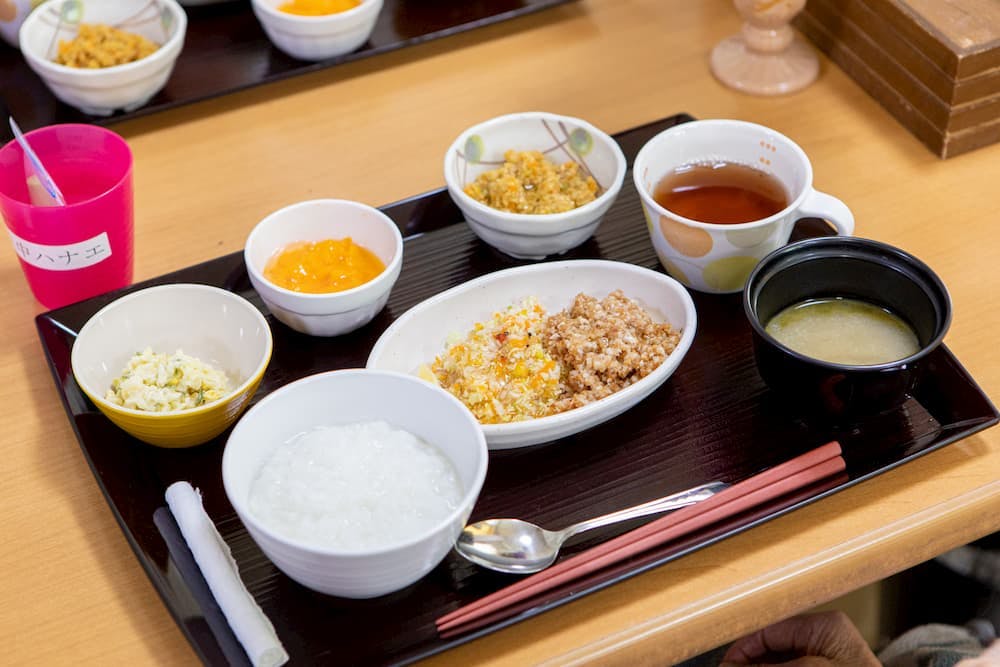 ファミニュー石神井 お食事