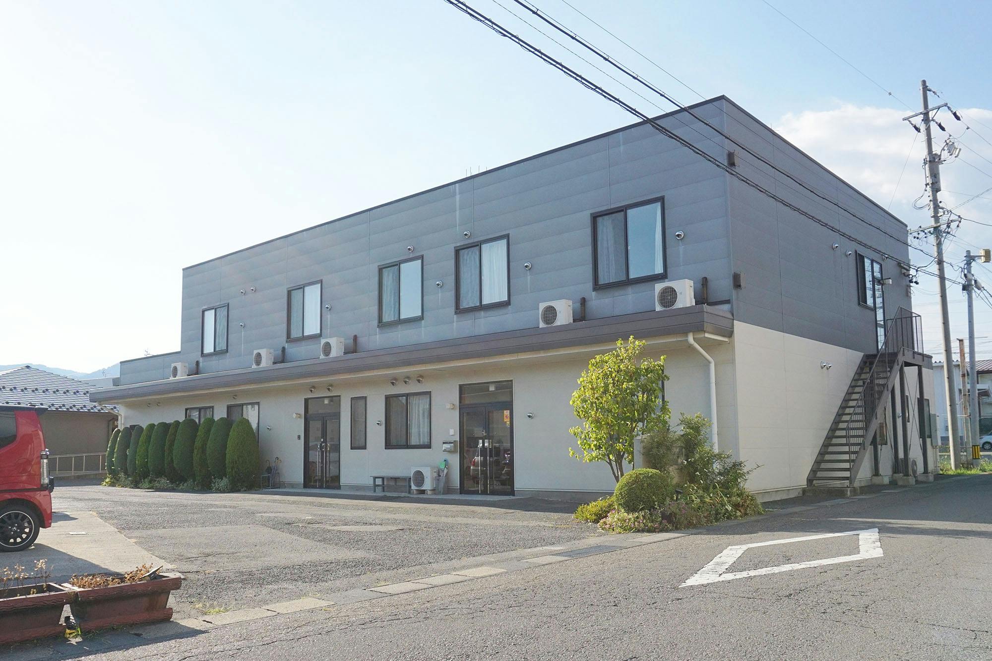 サービス付き高齢者向け住宅ケアホーム高田 外観