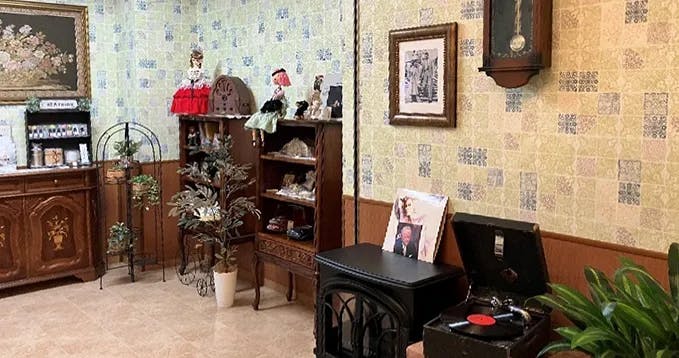 フィレンツェライフ青山 レトロスペース