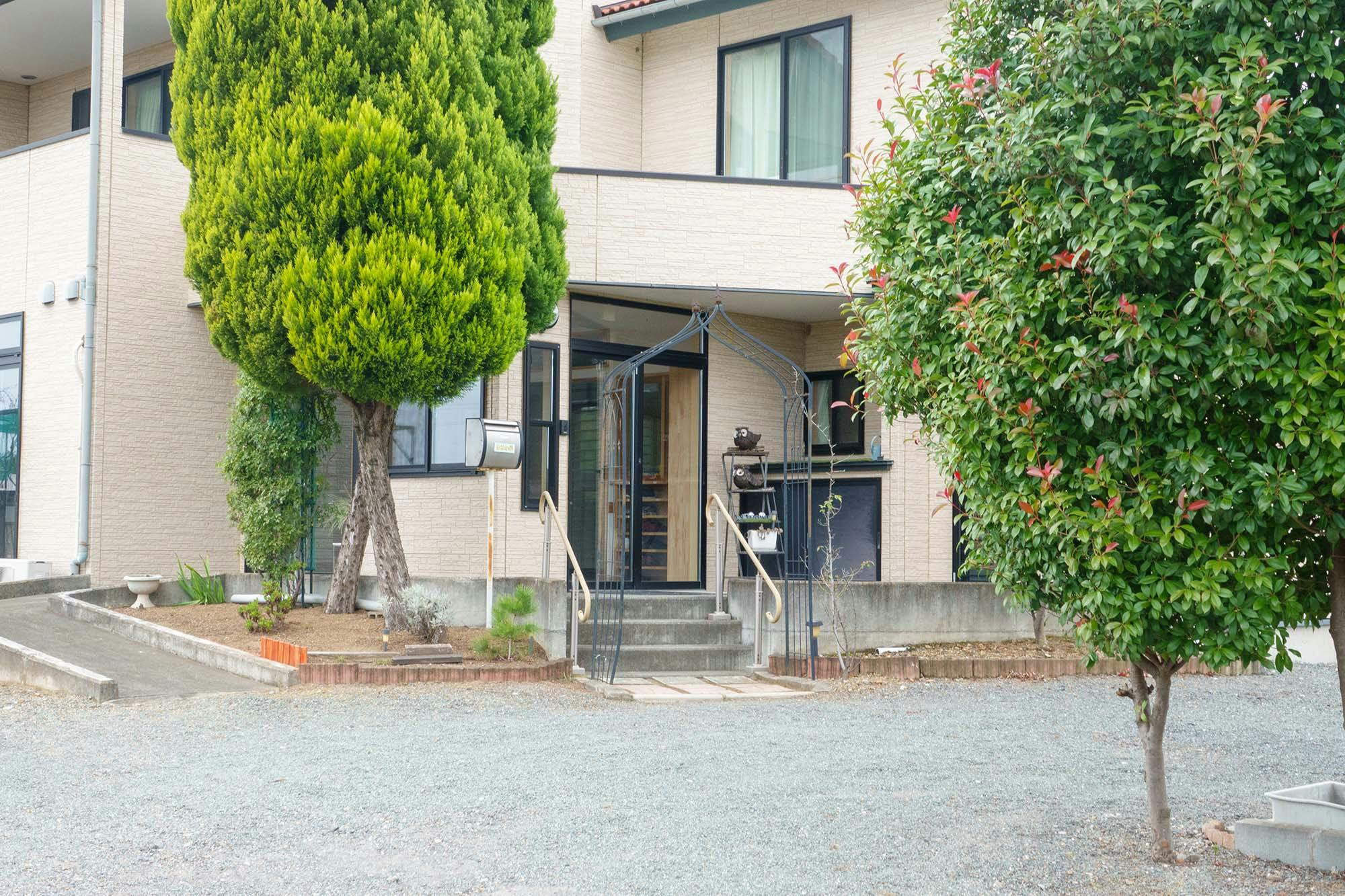 グループホームひまわりの家 入口