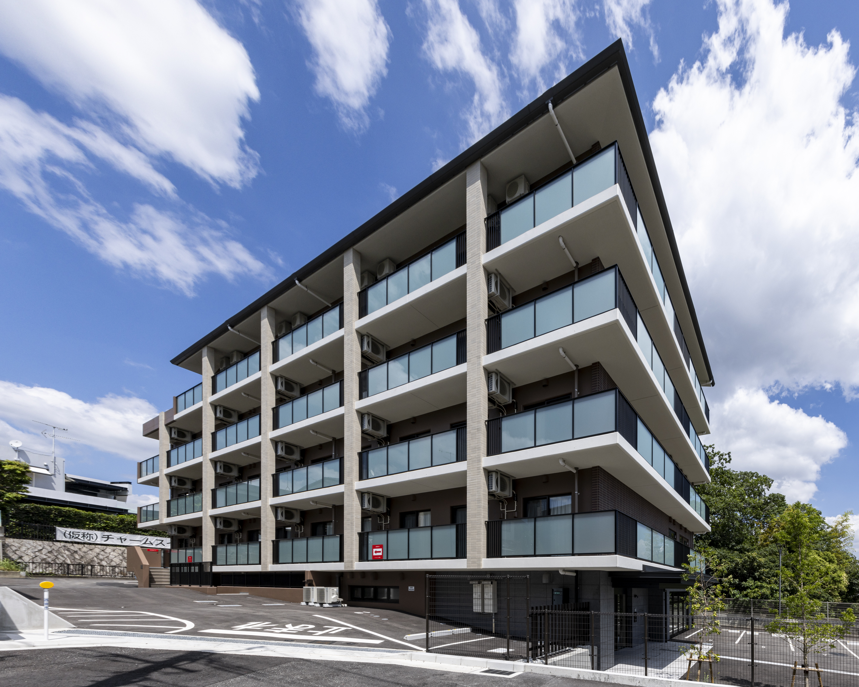 チャームスイート苦楽園 外観