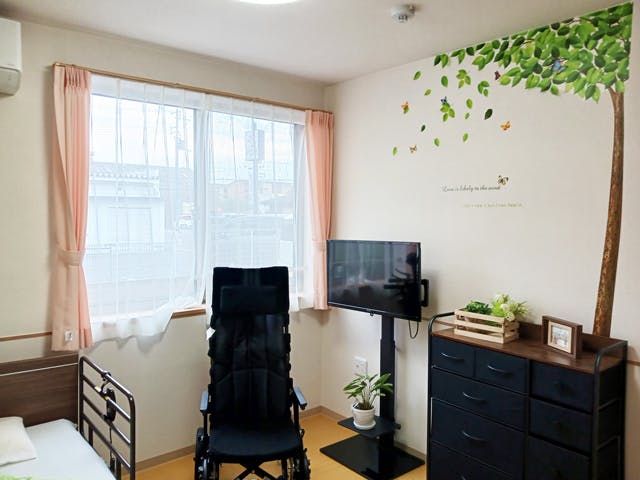 あいの八千代 和泉 居室