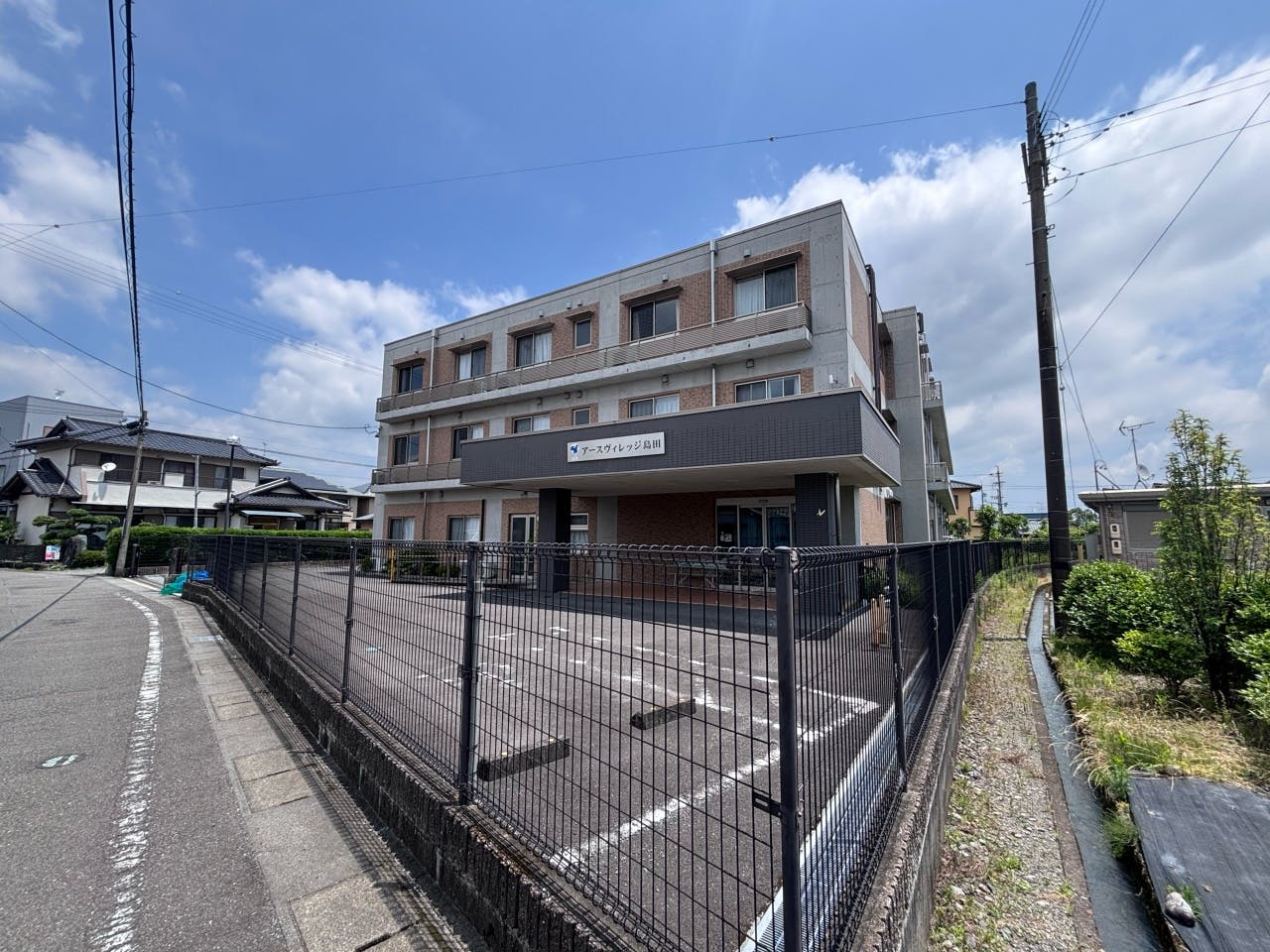 アースヴィレッジ島田 駐車場