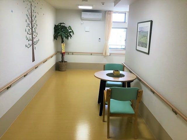 こころほーむ交野 廊下