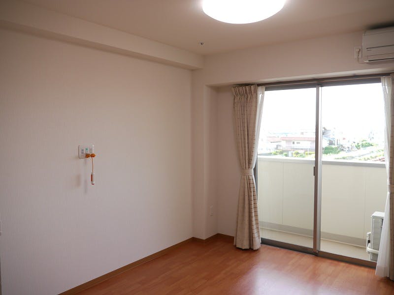 悠友の家津久野 居室