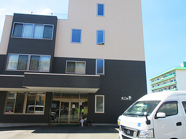 サービス付き高齢者向け住宅まごの手 外観