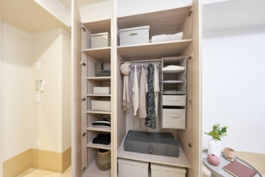 アズハイム葛飾白鳥 クローゼット