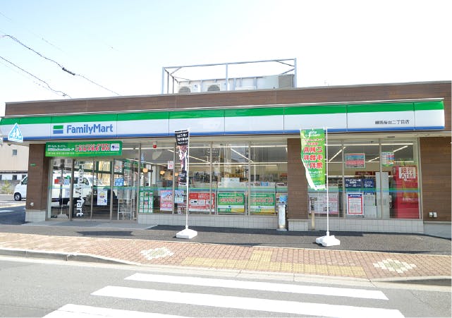 グランドマスト練馬桜台 ファミリーマート練馬桜台二丁目店