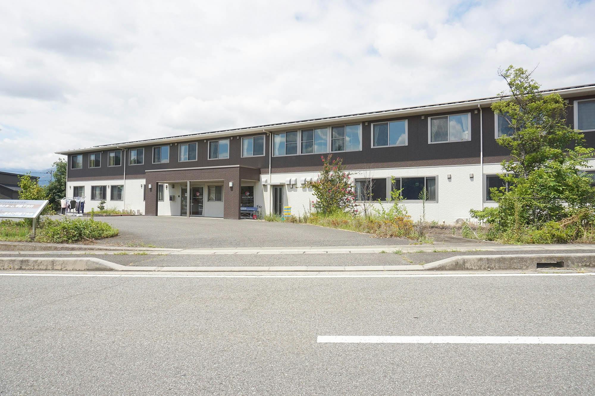 ふるさとホーム甲斐下今井 外観