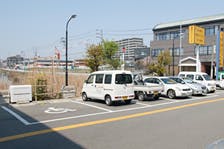 スーパー・コート松原 駐車場