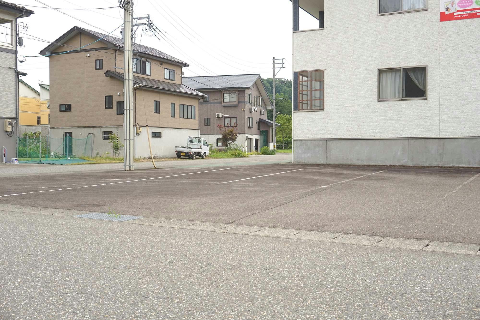 ワールドステイ越後川口 駐車場