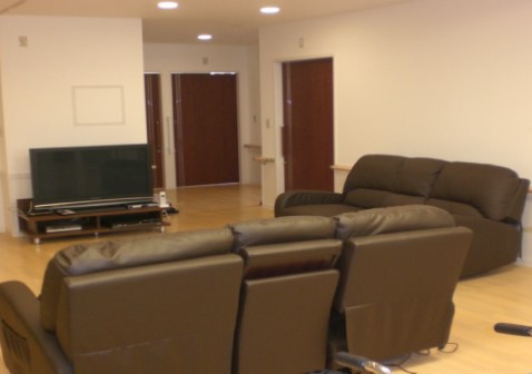 住宅型有料老人ホーム　かさねハイツ甲斐町 共用部