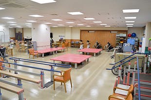 医療法人財団立川中央病院介護老人保健施設アルカディア リハビリテーション室