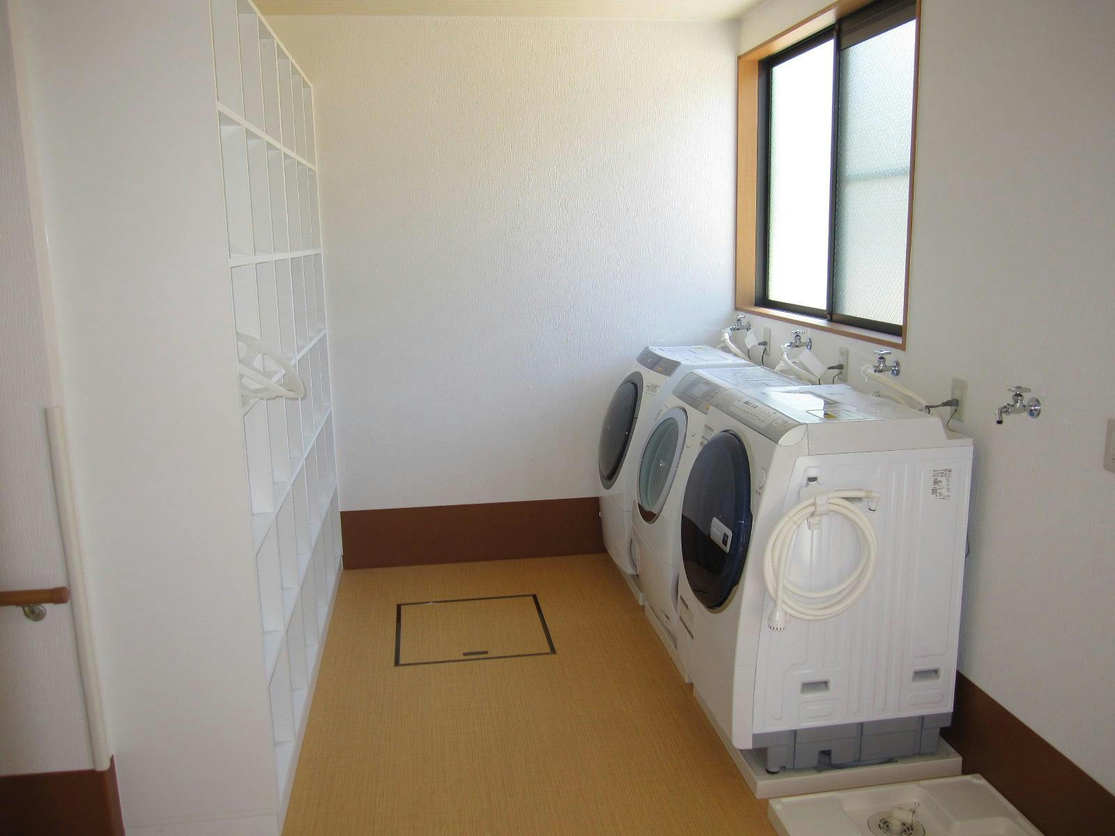 こもれびの郷 徳庵 洗濯室