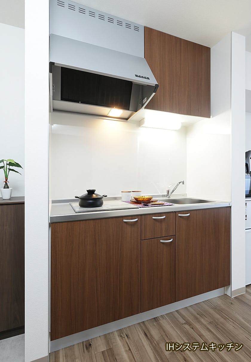 ハーウィル南浦和 ウーデンハウス システムキッチン