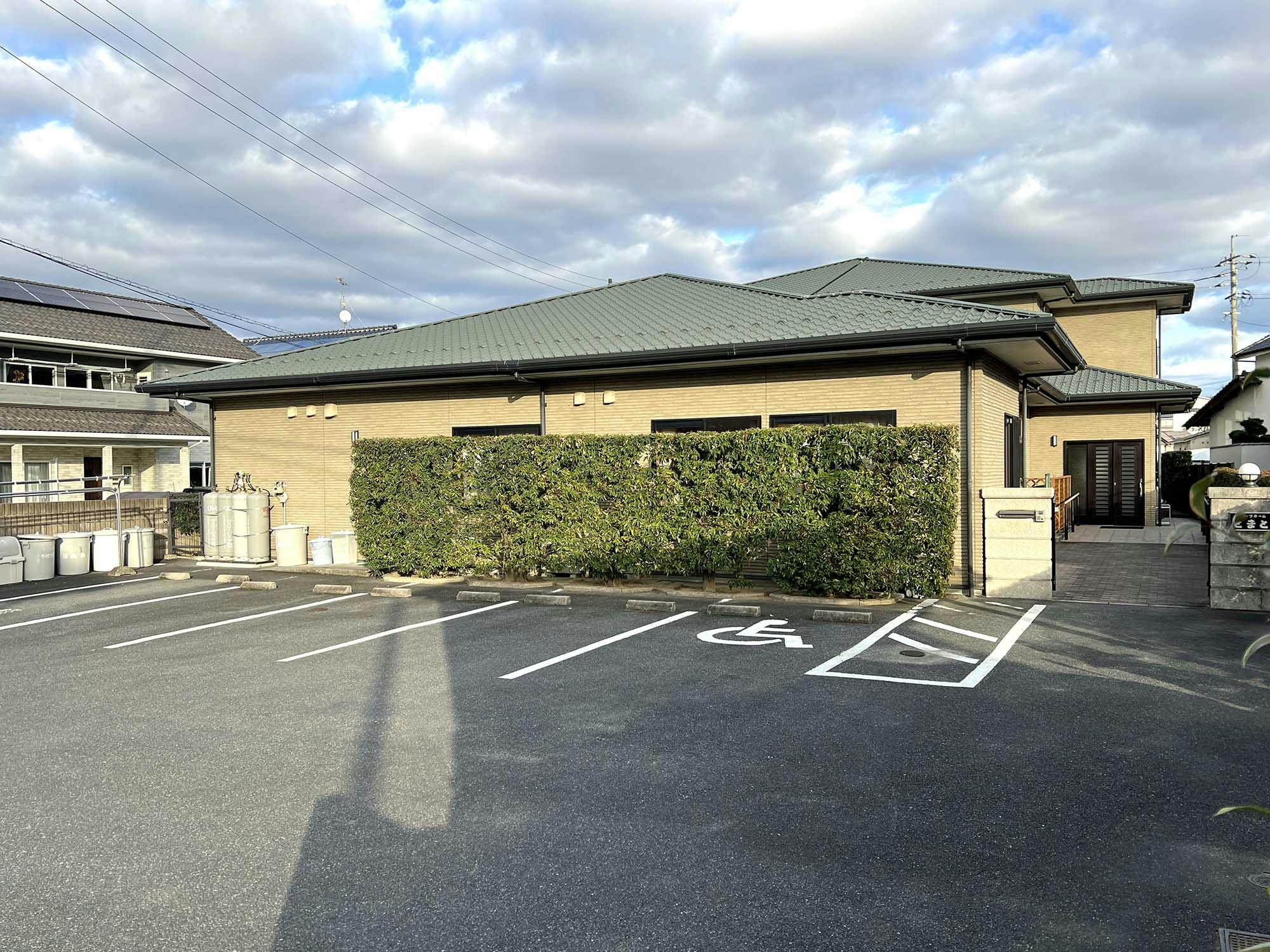 グループホームとまとたかとり 外観