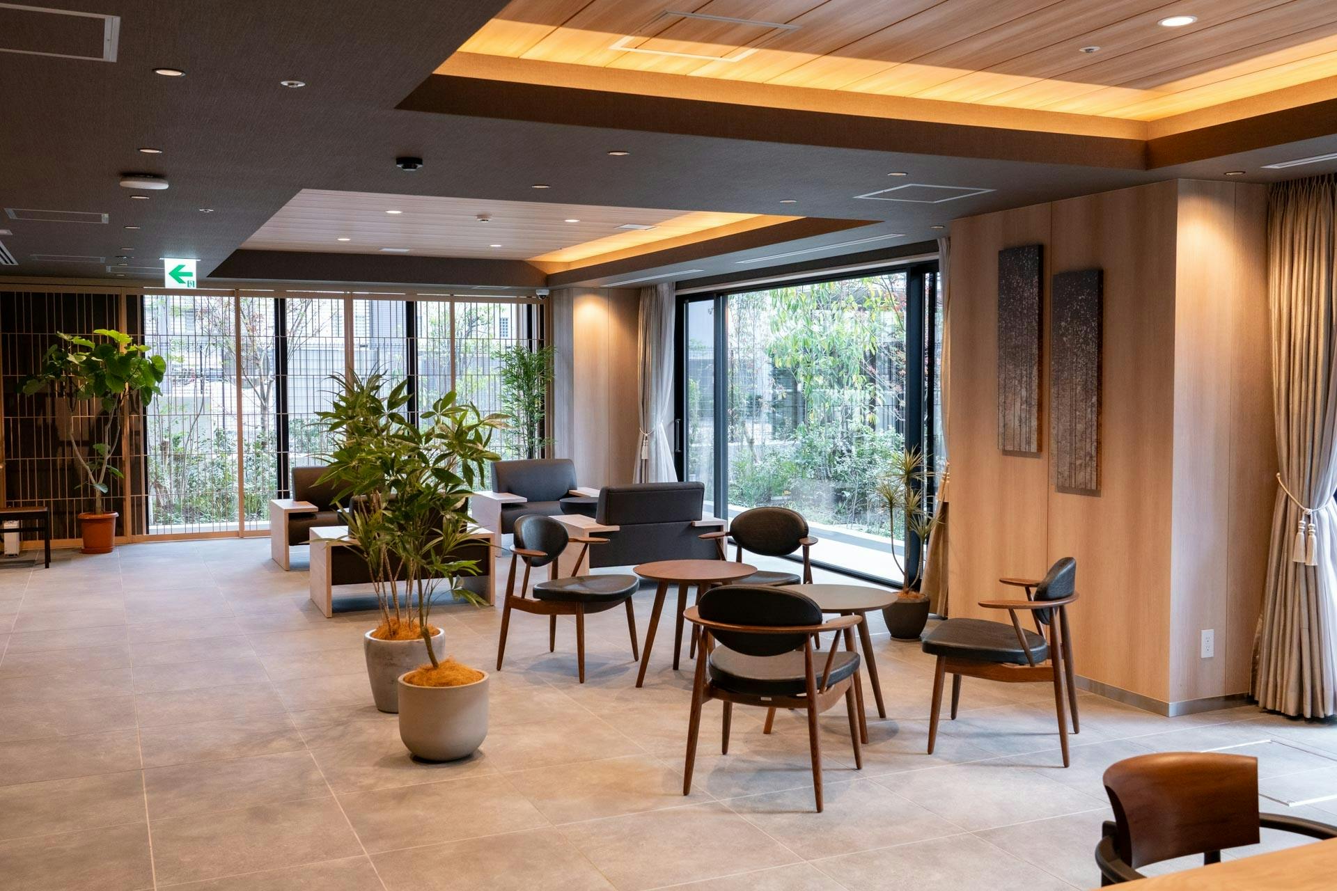 SOMPOケア ラヴィーレレジデンス鎌倉大船 エントランス