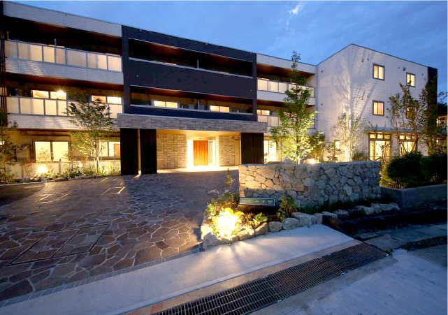 グランドマスト武蔵小杉石水邸 外観