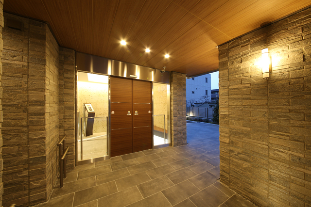 グランドマスト戸田公園 エントランス