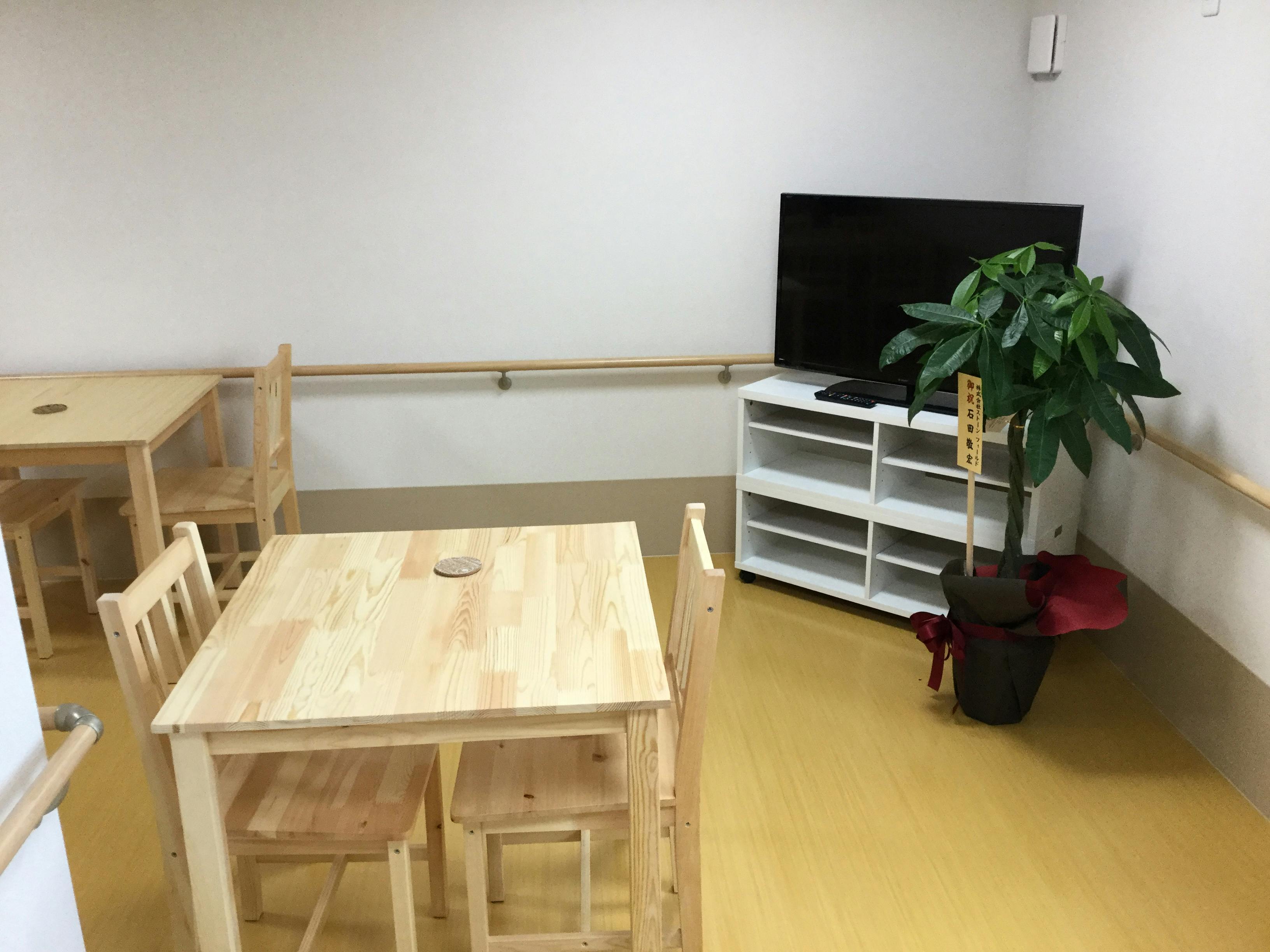 ノーティスタ鴻池 食堂