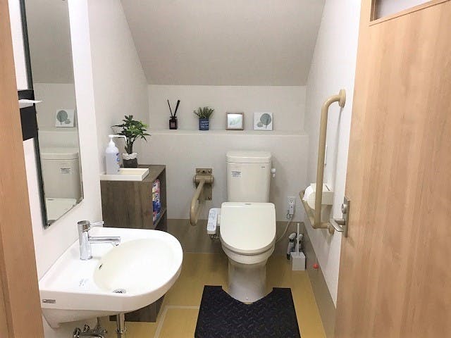 サービス付き高齢者向け住宅 びれい高槻 廊下