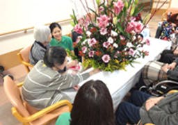 グッドタイムホーム・青葉田奈 フラワーアレンジメント