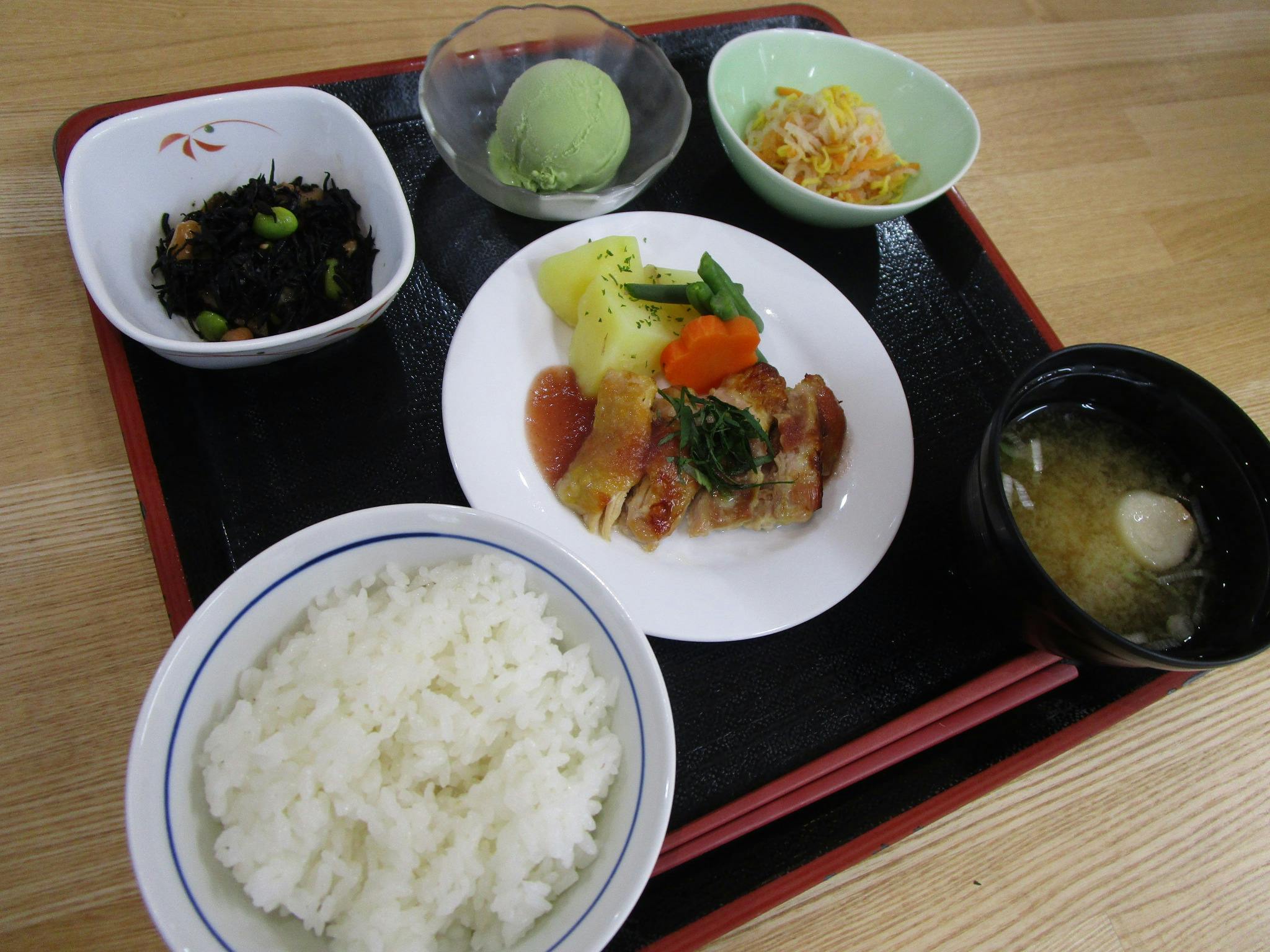 あずみ苑グランデ桜 通常食