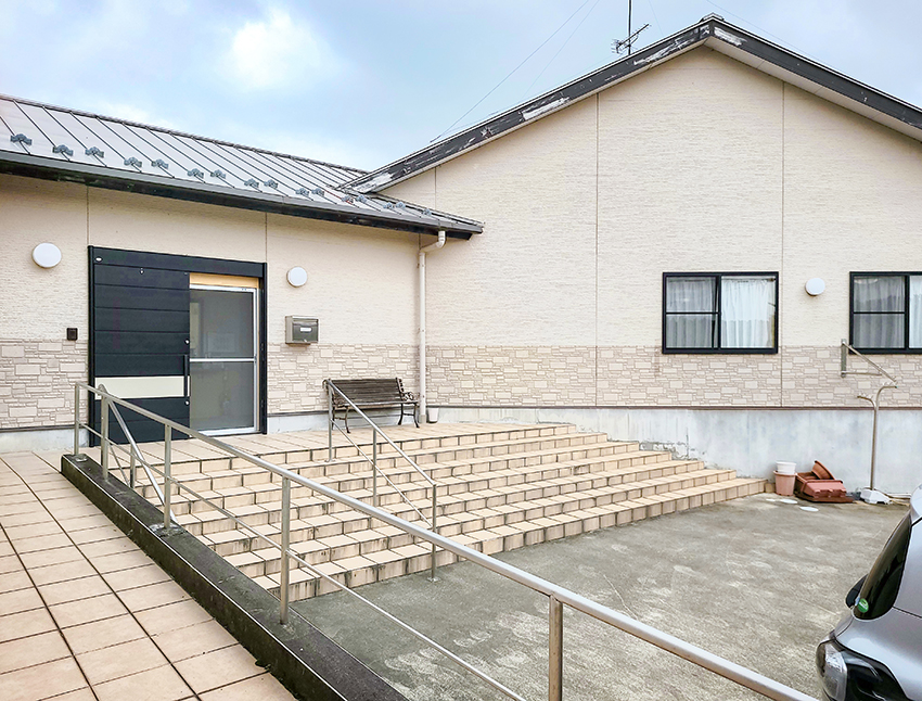 愛の家グループホーム亀山 外観